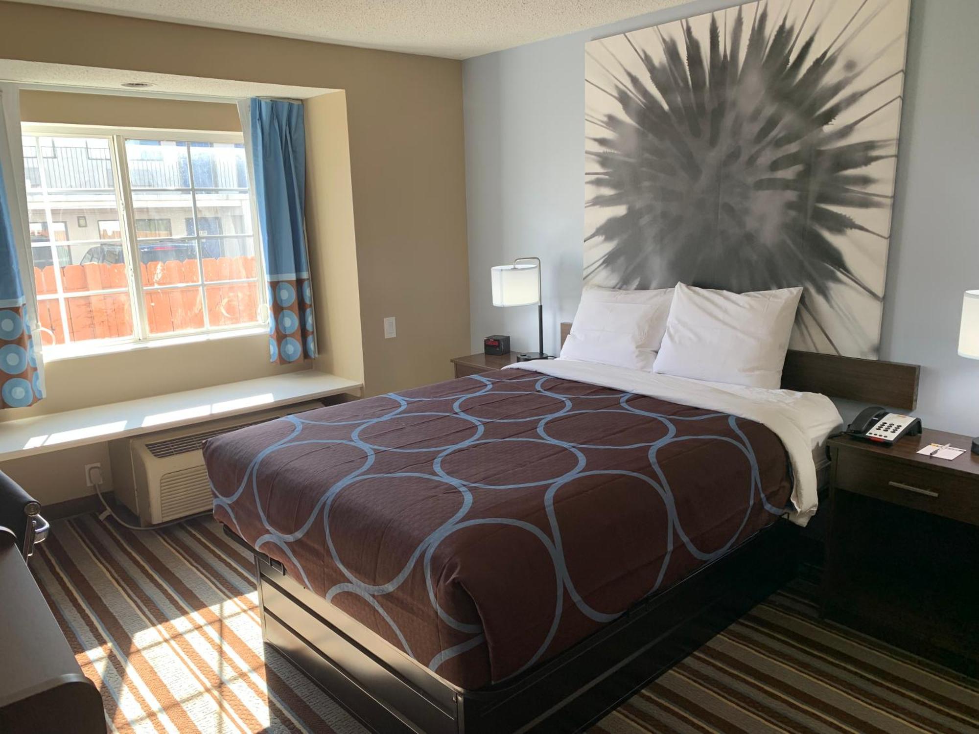 Super 8 By Wyndham Joliet Hotel Eksteriør billede