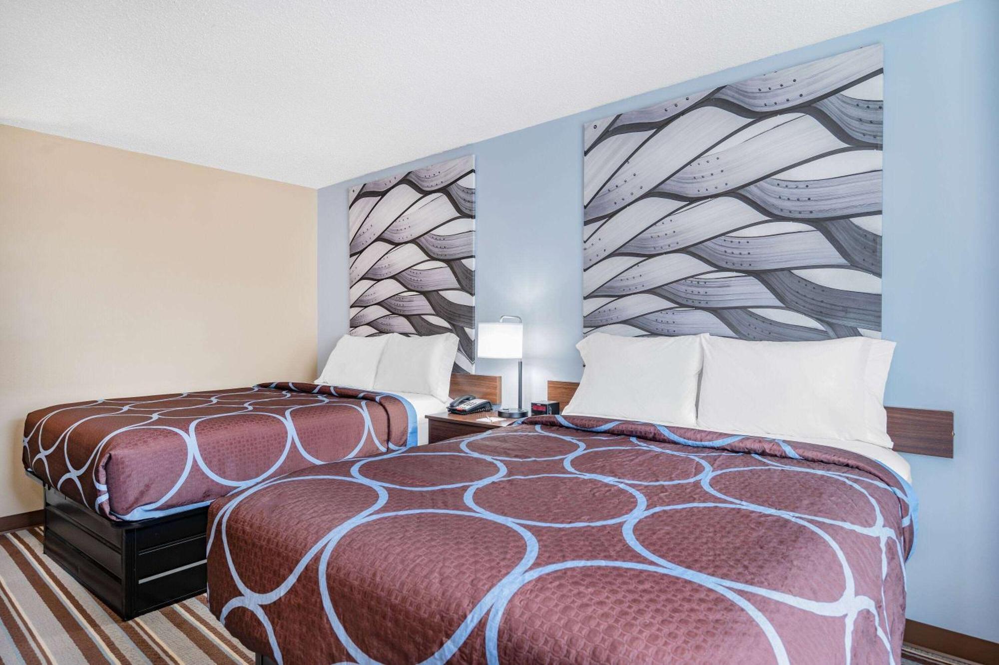 Super 8 By Wyndham Joliet Hotel Eksteriør billede