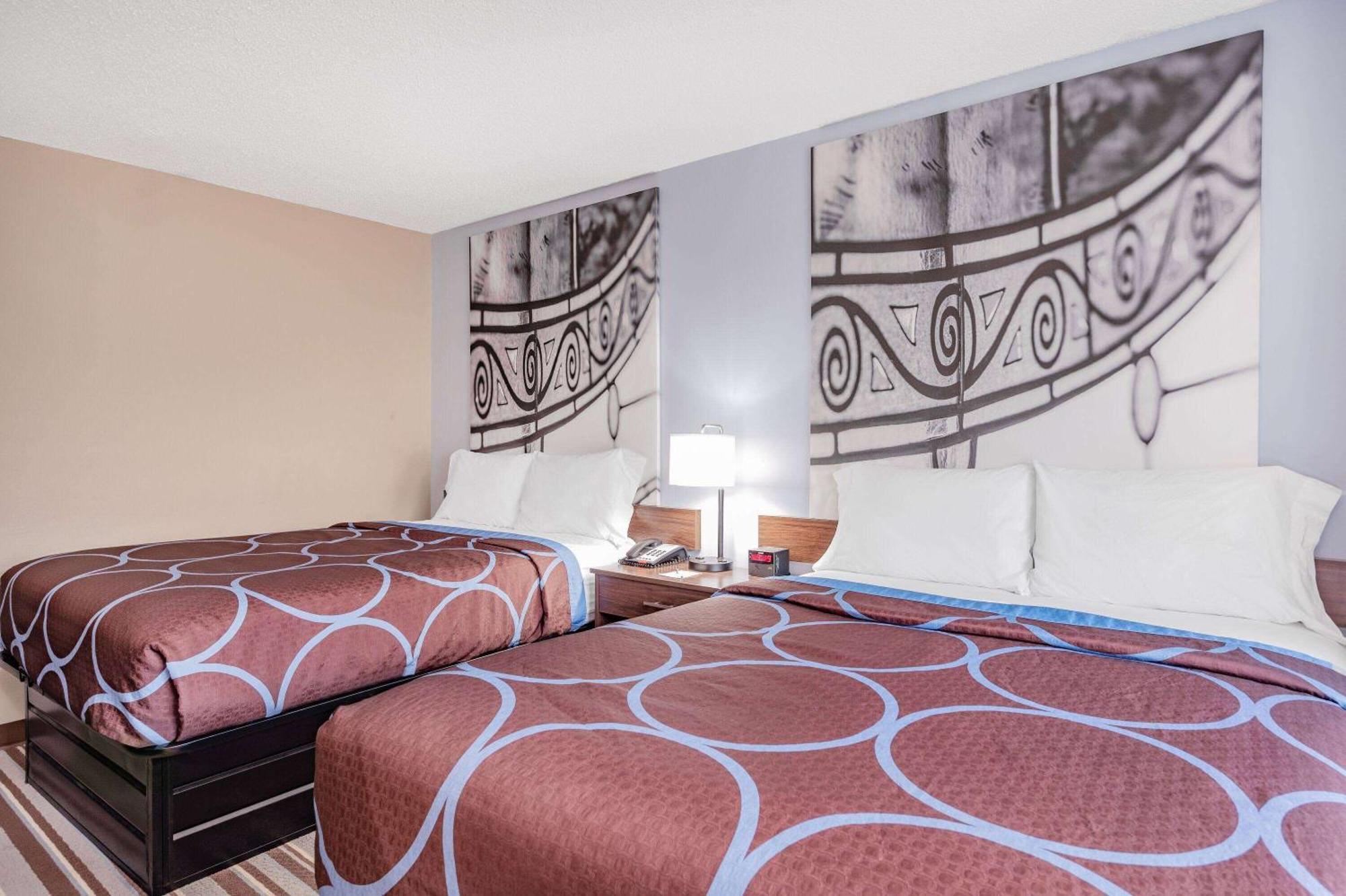 Super 8 By Wyndham Joliet Hotel Eksteriør billede